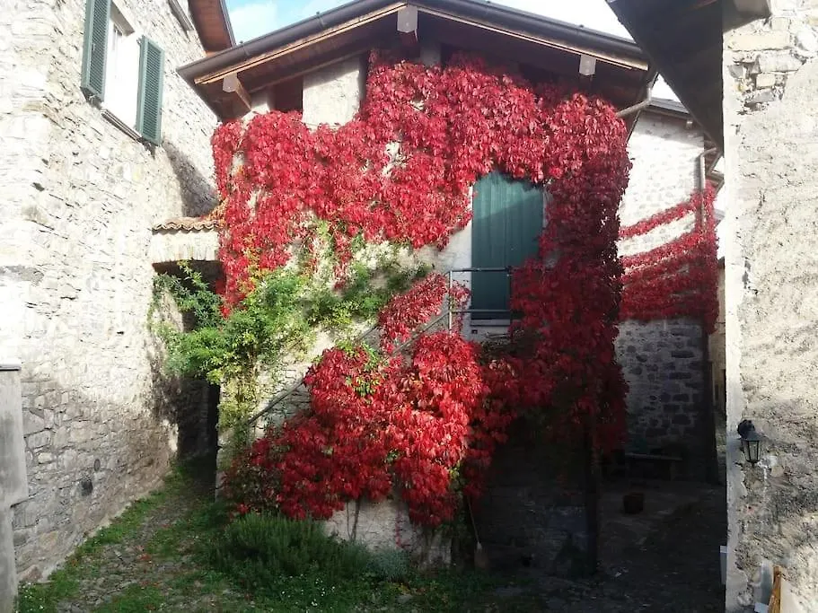 펜션 Naggio  Casa Carla, Velzo 빌라